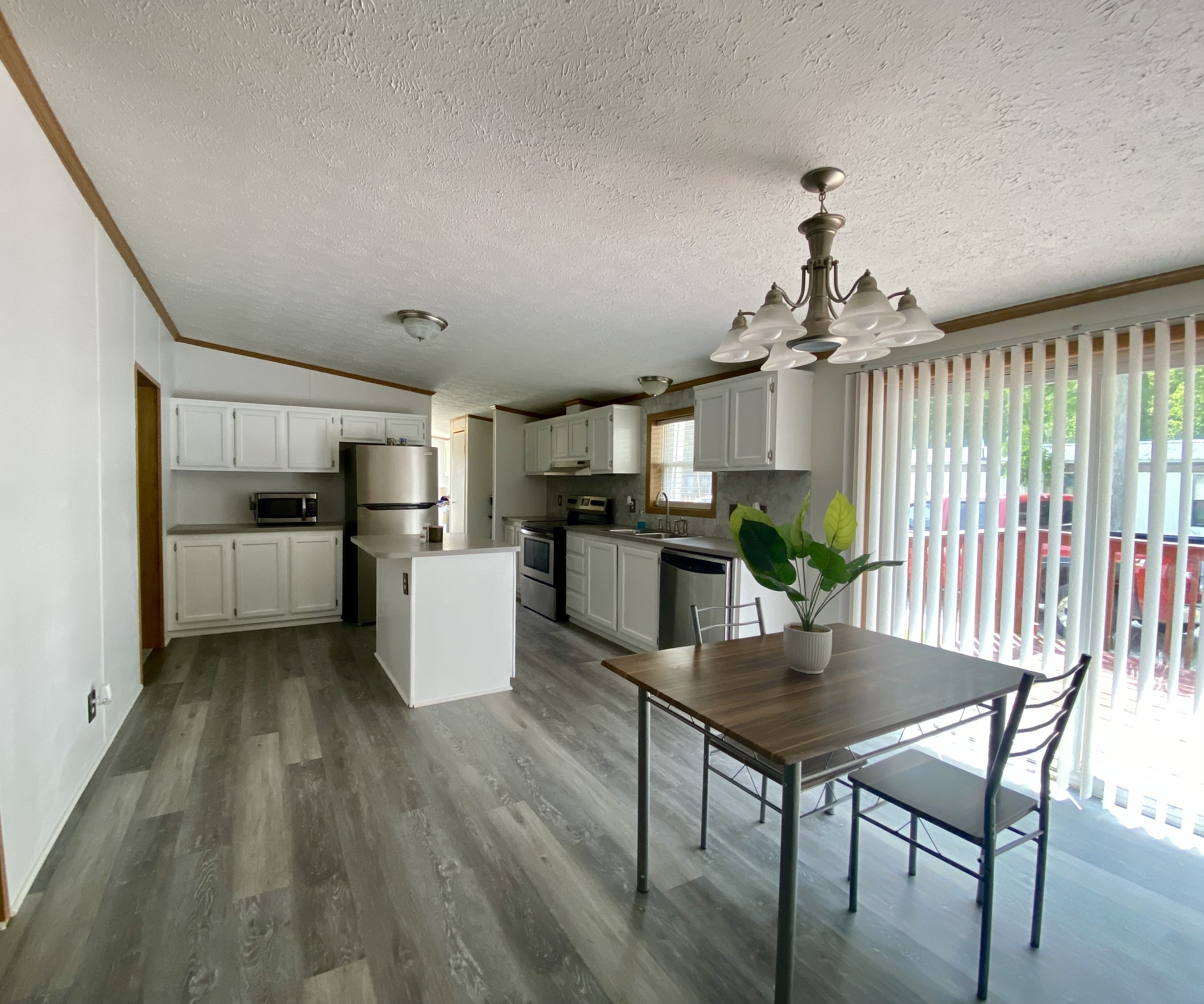 216 Lazy River Road Cloverdale, IN 46120 - Photo 3 of 28 Gallery Image 3