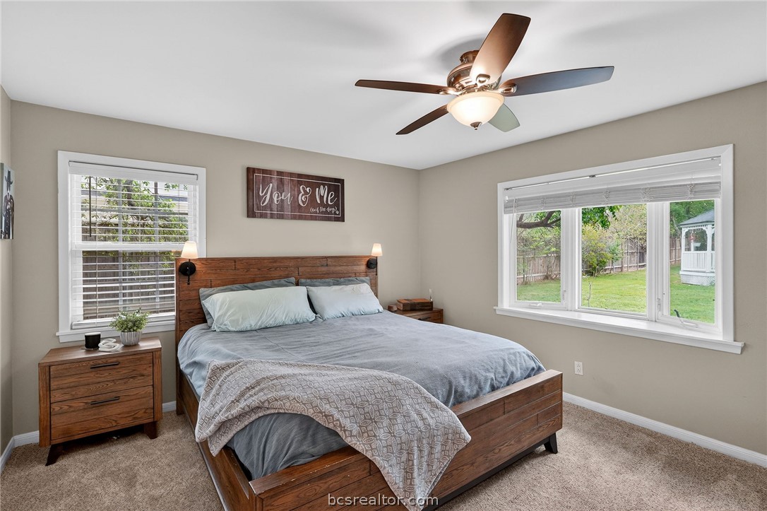 913 Park Lane Bryan, TX 77802 - Photo 23 of 50