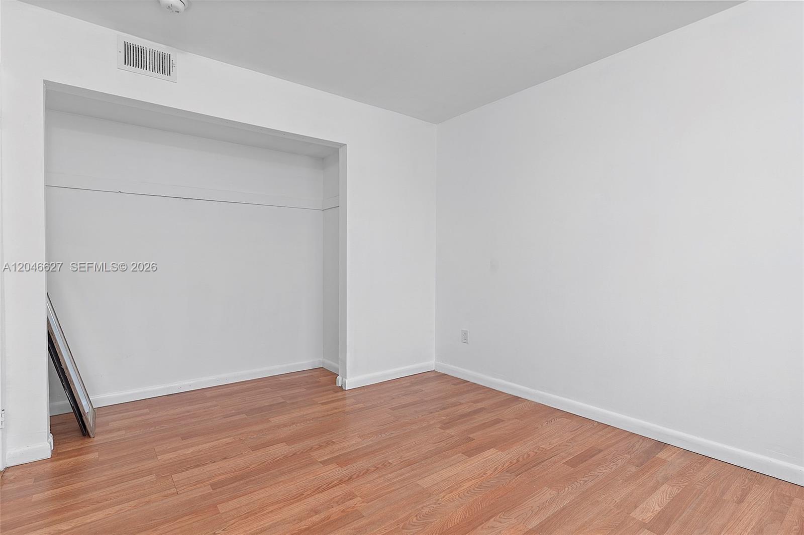 10112 Southwest 23rd Street Miami, FL 33165 - Photo 27 of 32