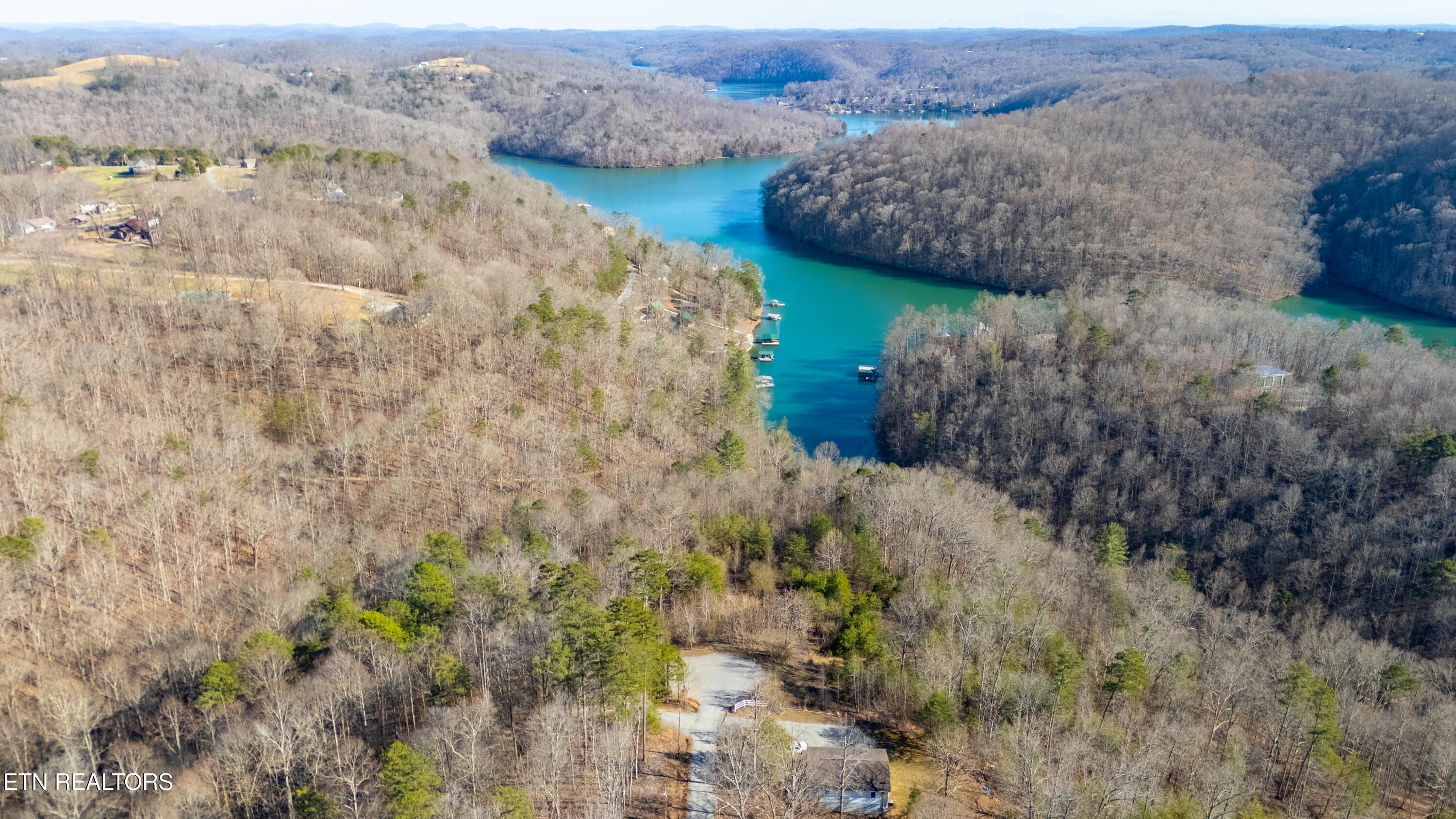 3 Chapman Lane Jacksboro, TN 37757 - Photo 13 of 13 DJI_20250217153219_0075_D-HDR