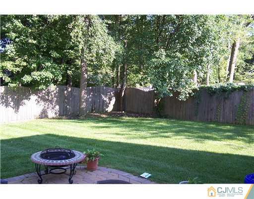 18 Arvin Road Old Bridge, NJ 08857 - Photo 3 of 3 Gallery Image 3