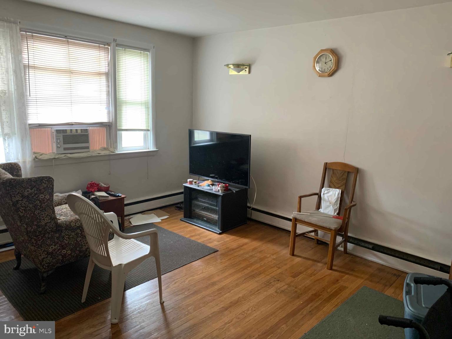 763 Burmont Road Drexel Hill, PA 19026 - Photo 10 of 20 1st fl family