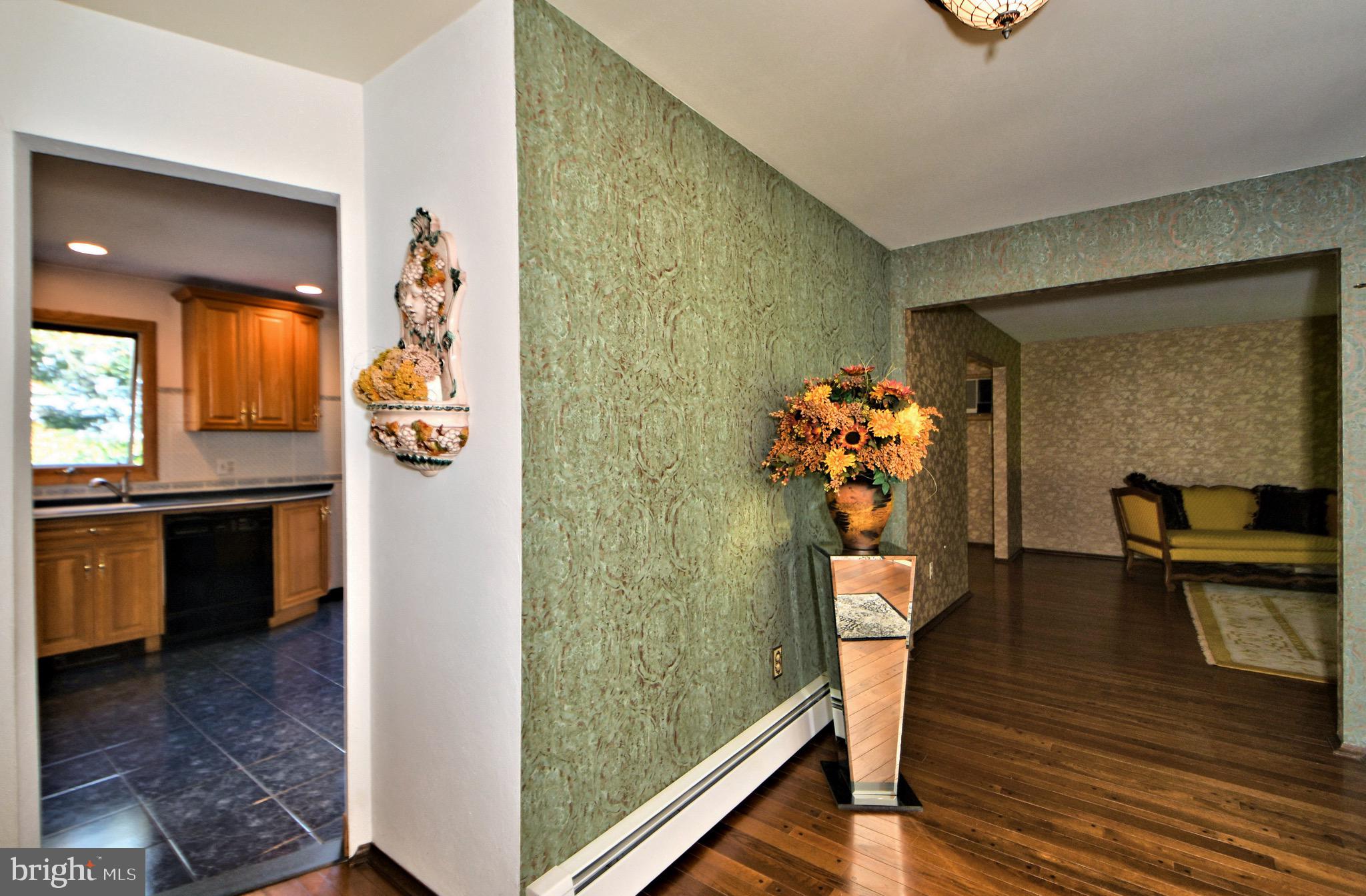 30 Deerpath Road Chalfont, PA 18914 - Photo 16 of 53 Gallery Image 16