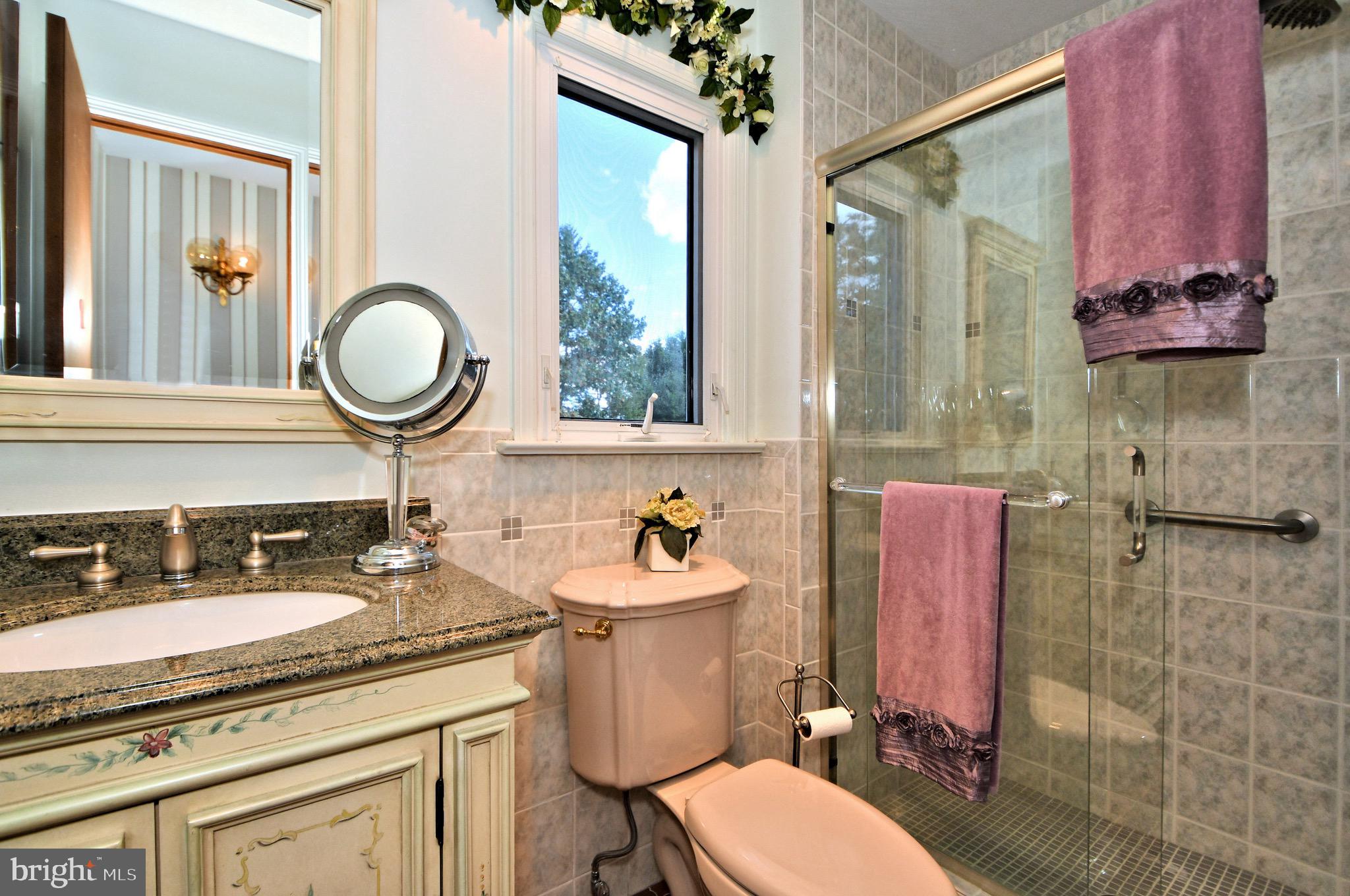 30 Deerpath Road Chalfont, PA 18914 - Photo 30 of 53 Ensuite