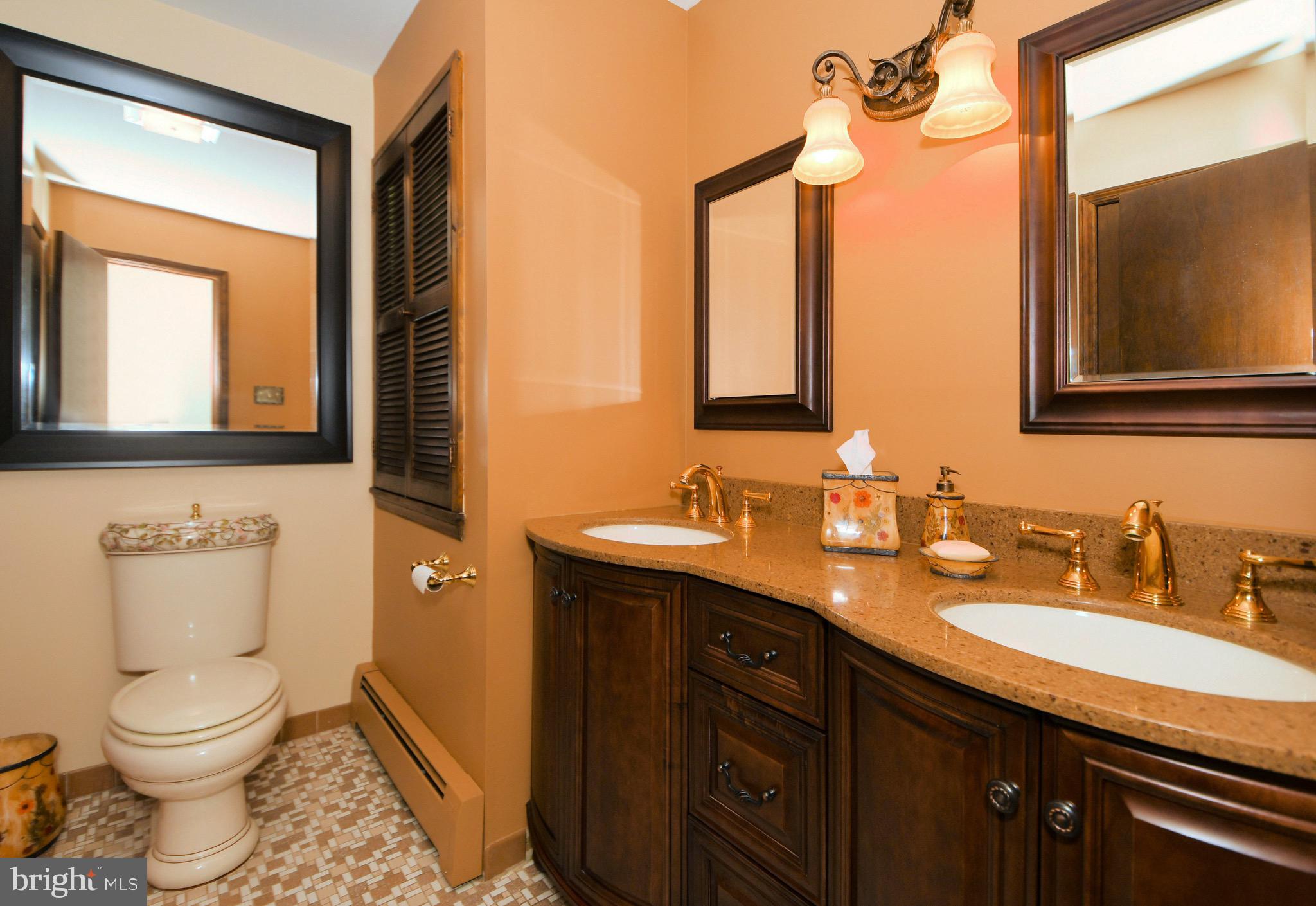 30 Deerpath Road Chalfont, PA 18914 - Photo 37 of 53 Hall Bath