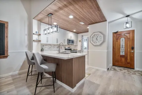 $795,000 | 12242 Paseo Lucido, Unit D, San Diego, CA 92128