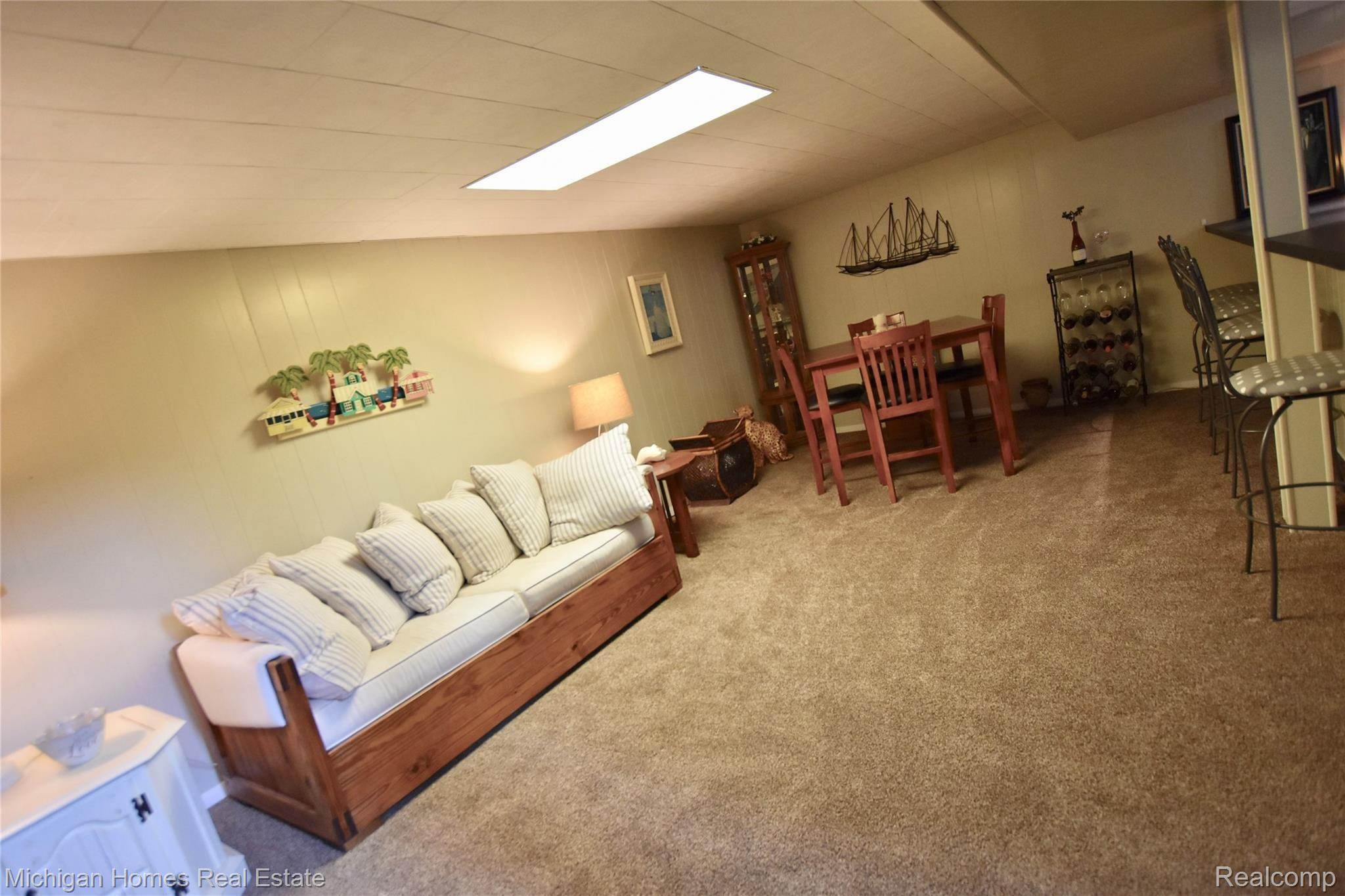 5385 Old Franklin Road Grand Blanc, MI 48439 - Photo 20 of 30 Finished lower level