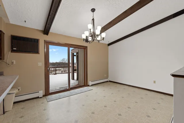 $479,900 | W9158 Horse Shoe Road, Beaver Dam, WI 53916