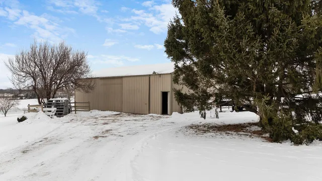 $479,900 | W9158 Horse Shoe Road, Beaver Dam, WI 53916