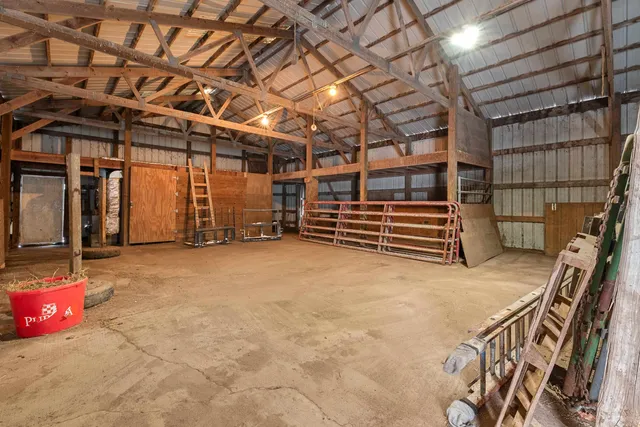 $479,900 | W9158 Horse Shoe Road, Beaver Dam, WI 53916