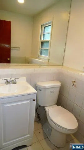 $5,200 | 48 Rock Road, Englewood Cliffs, NJ 07632