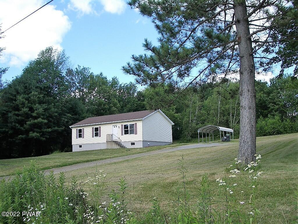 712 Maplewood Road Lake Ariel, PA 18436 - Photo 1 of 27
