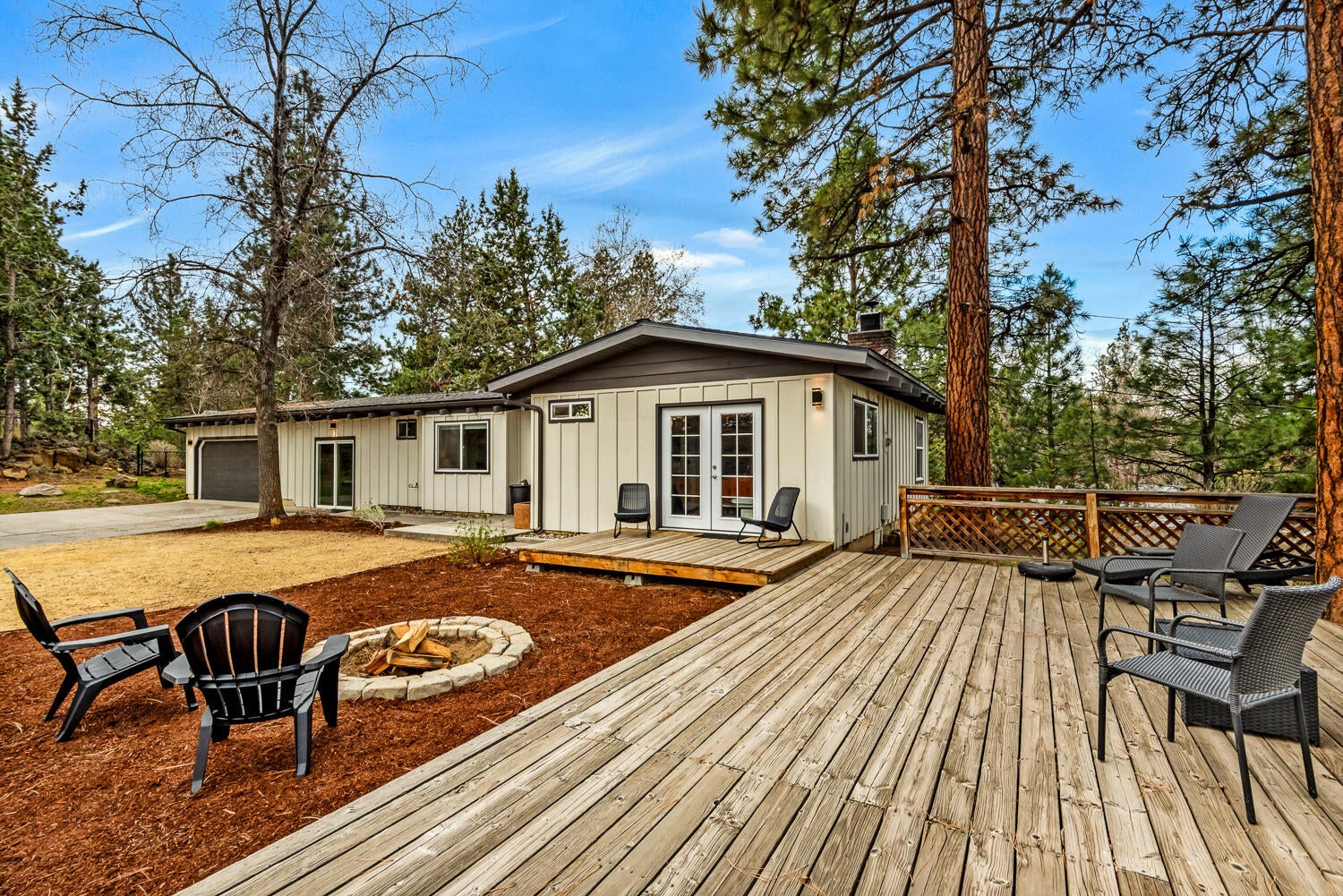 1363 Northeast Bear Creek Road Bend, OR 97702 - Photo 22 of 25 Deck off primary