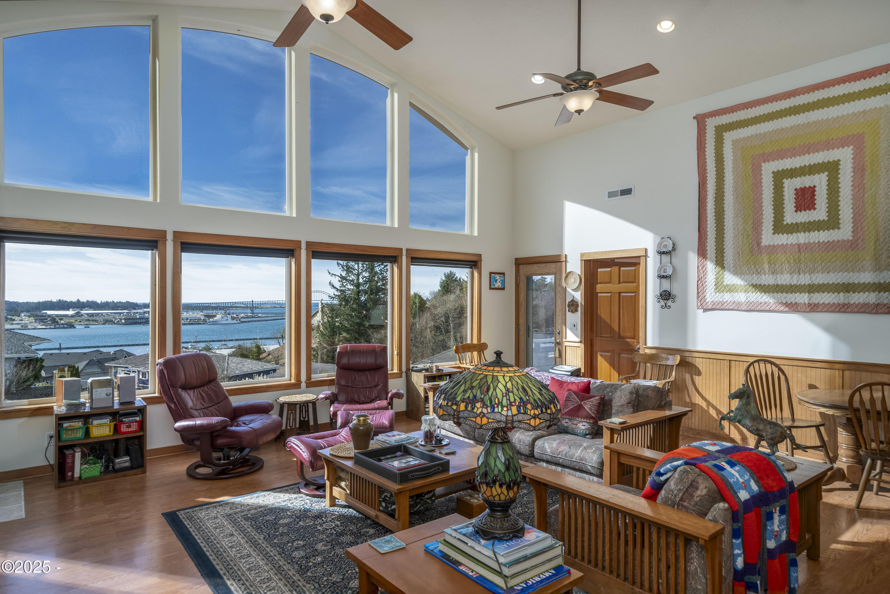 455 Southeast Scenic Loop Newport, OR 97365 - Photo 6 of 46