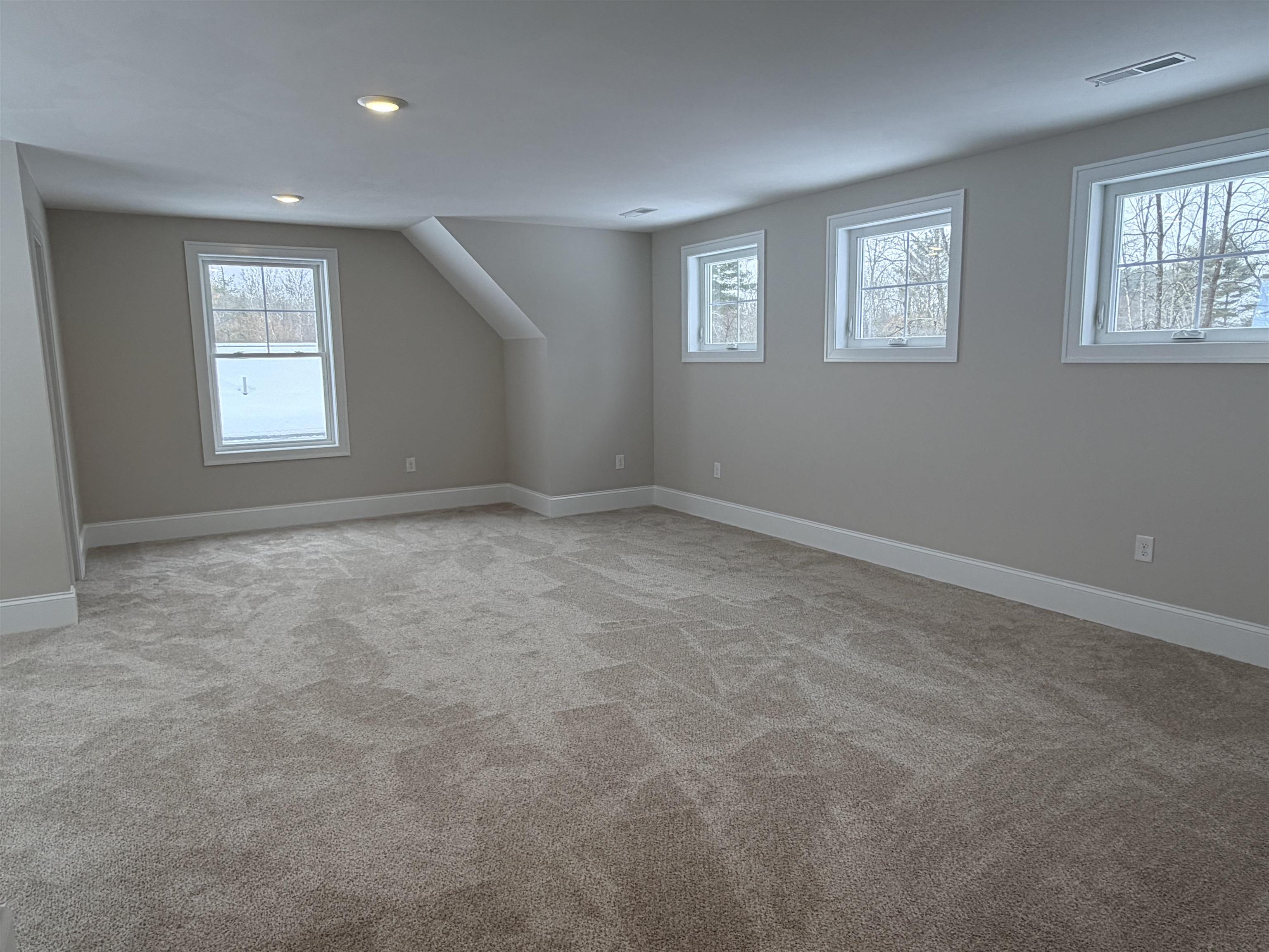 105 Seaverns Bridge Road Merrimack, NH 03054 - Photo 14 of 46