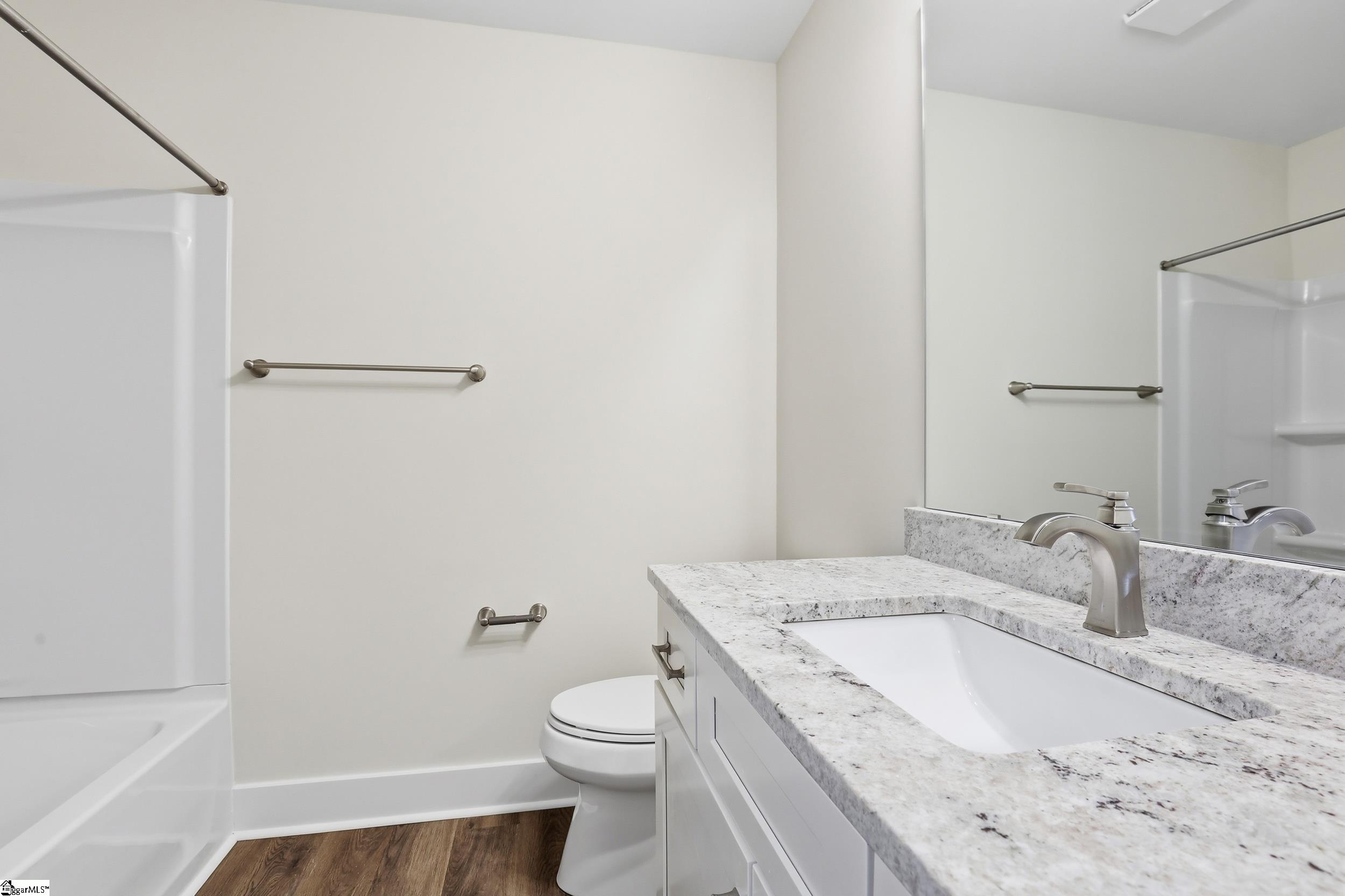 210 Giles Street Anderson, SC 29621 - Photo 11 of 41