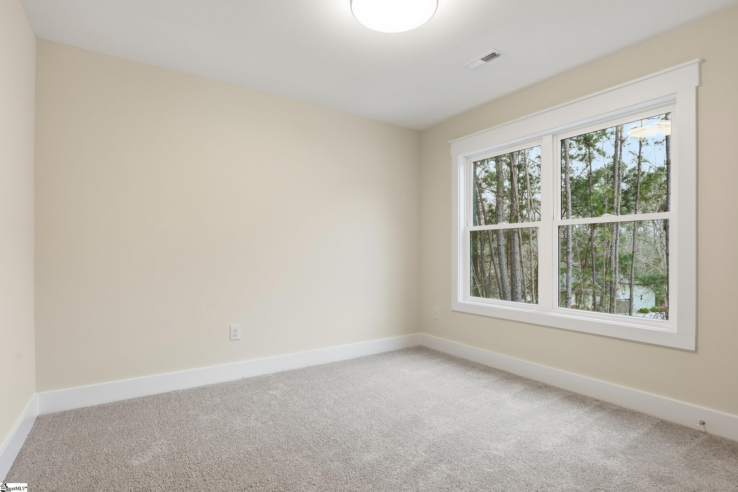 210 Giles Street Anderson, SC 29621 - Photo 19 of 41