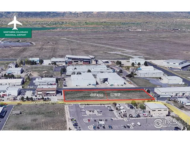 a picture of city view with wooden floor