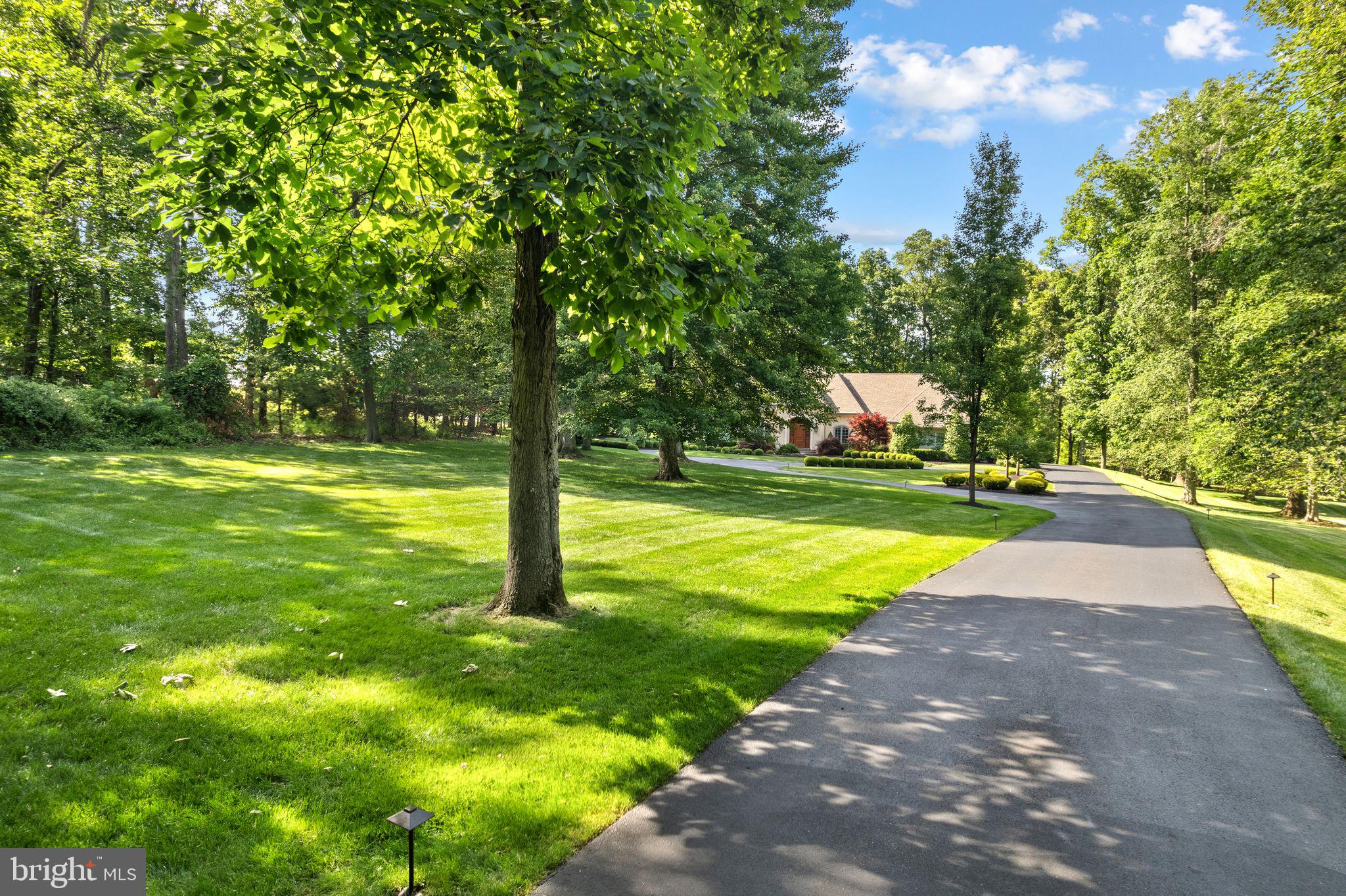 1990 Woodside Road Newtown, PA 18940 - Photo 11 of 57