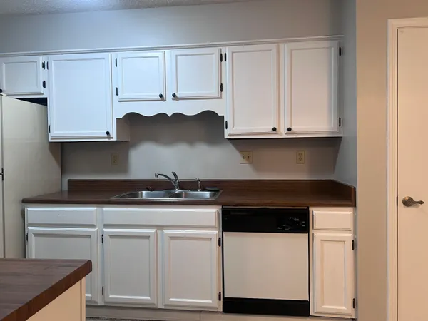 $249,000 | 2675 Van Leer Drive, Memphis, TN 38133