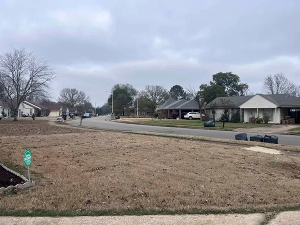 $249,000 | 2675 Van Leer Drive, Memphis, TN 38133