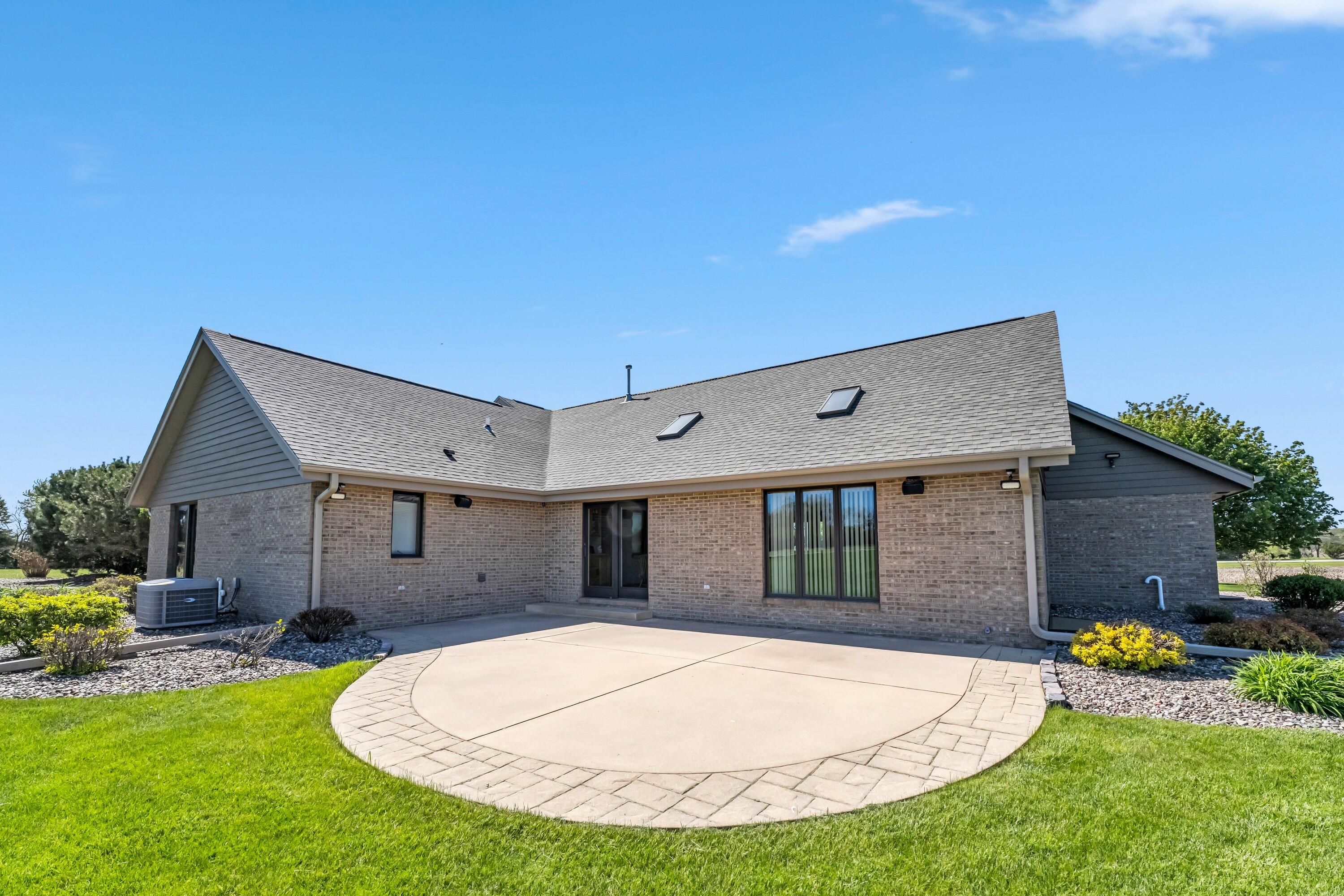 8118 Dunkelow Road Caledonia, WI 53126 - Photo 53 of 83 Photo (53)