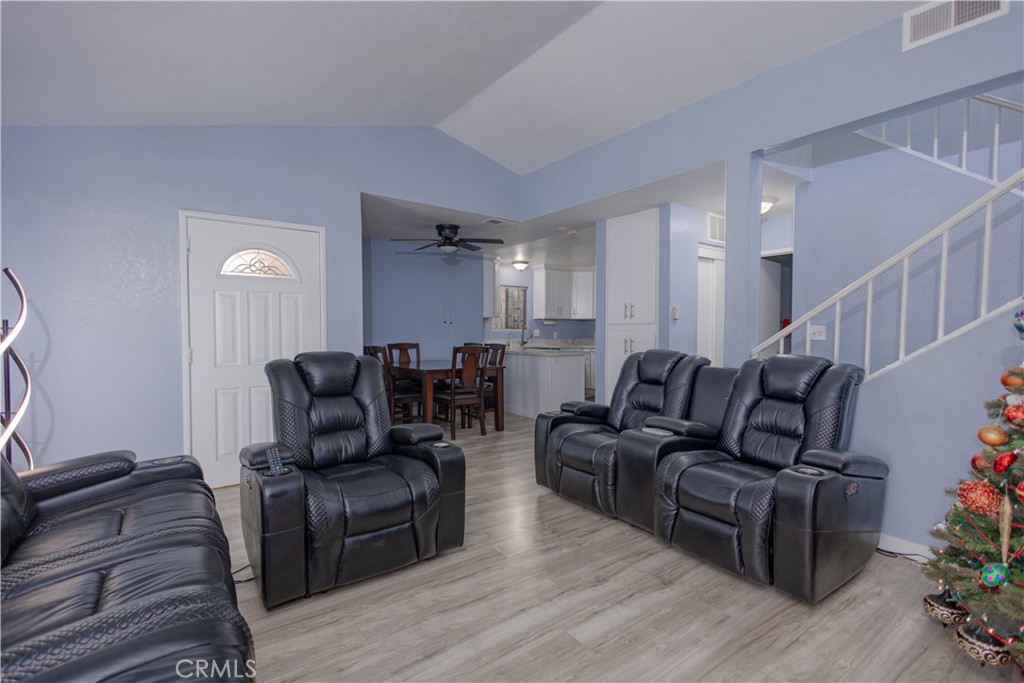 1725 West 3rd Street, Unit 1 Santa Ana, CA 92703 - Photo 12 of 25