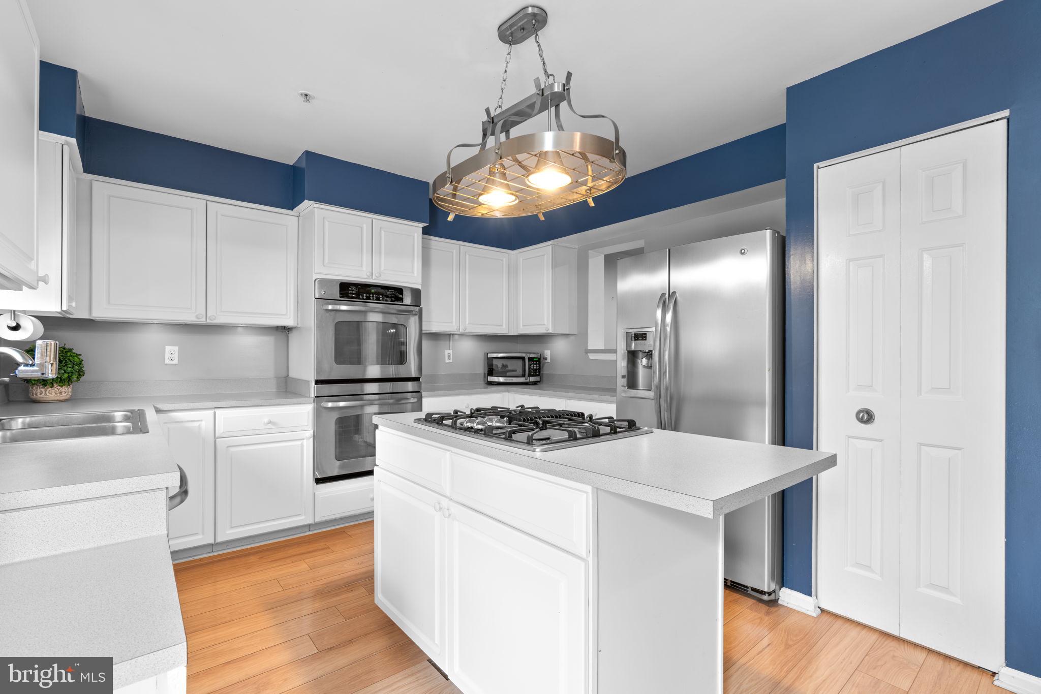 9822 Sherwood Farm Road Owings Mills, MD 21117 - Photo 7 of 31 Kitchen