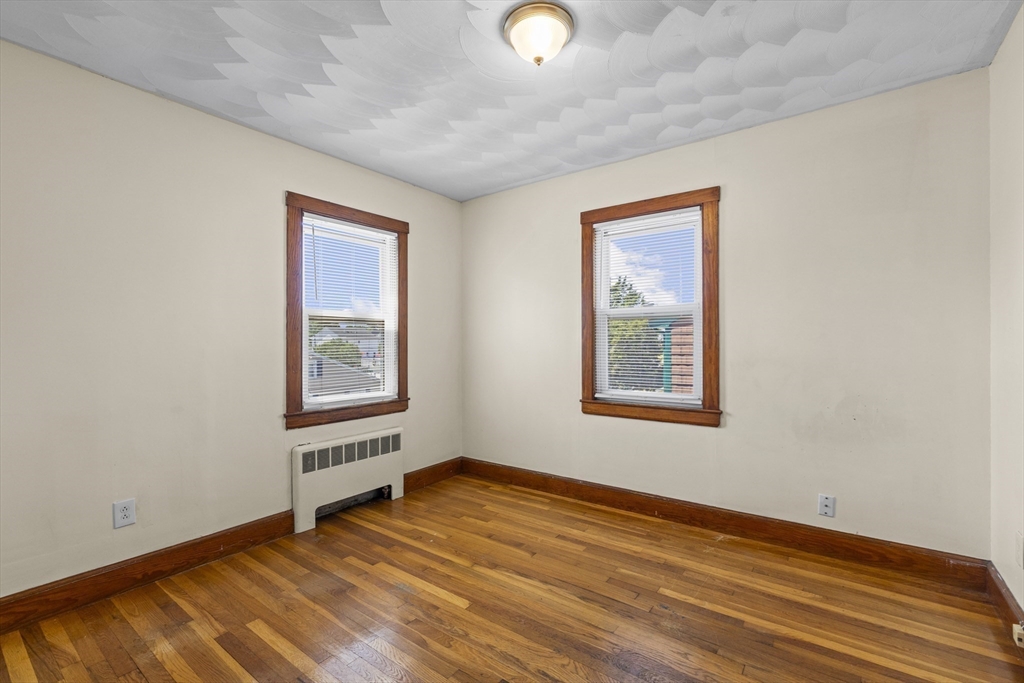 52 Chesterfield Street Boston, MA 02136 - Photo 8 of 23