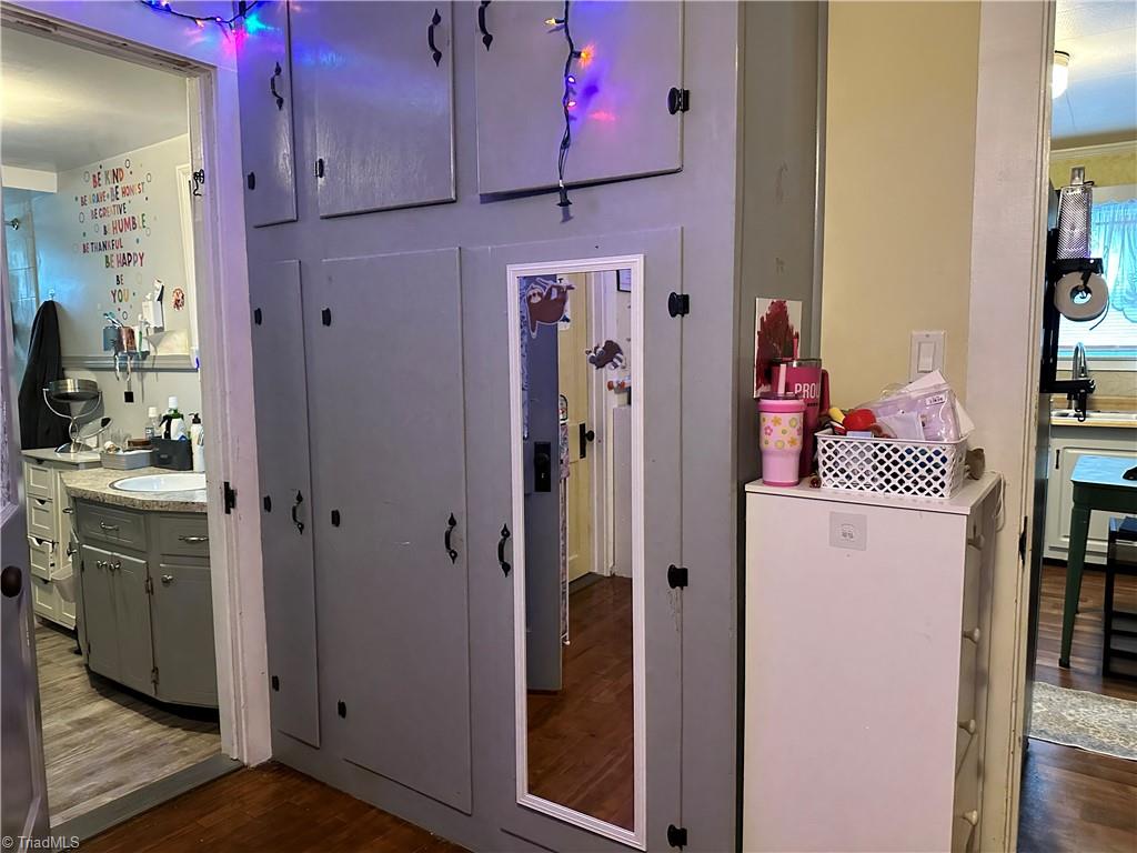 412 Griffith Street Thomasville, NC 27360 - Photo 11 of 14 Storage closet