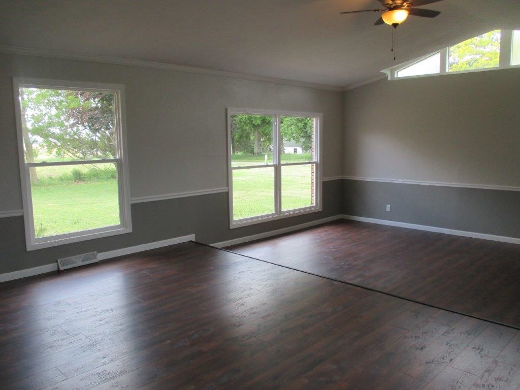 140 King Road Bremen, IN 46506 - Photo 6 of 20