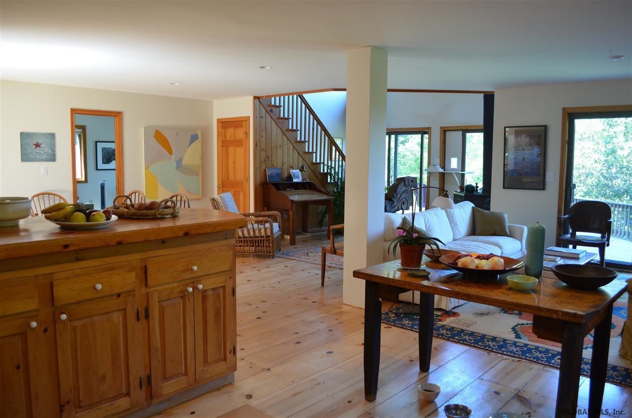 598 Fischer Road Kinderhook, NY 12106 - Photo 4 of 16 Photo 4
