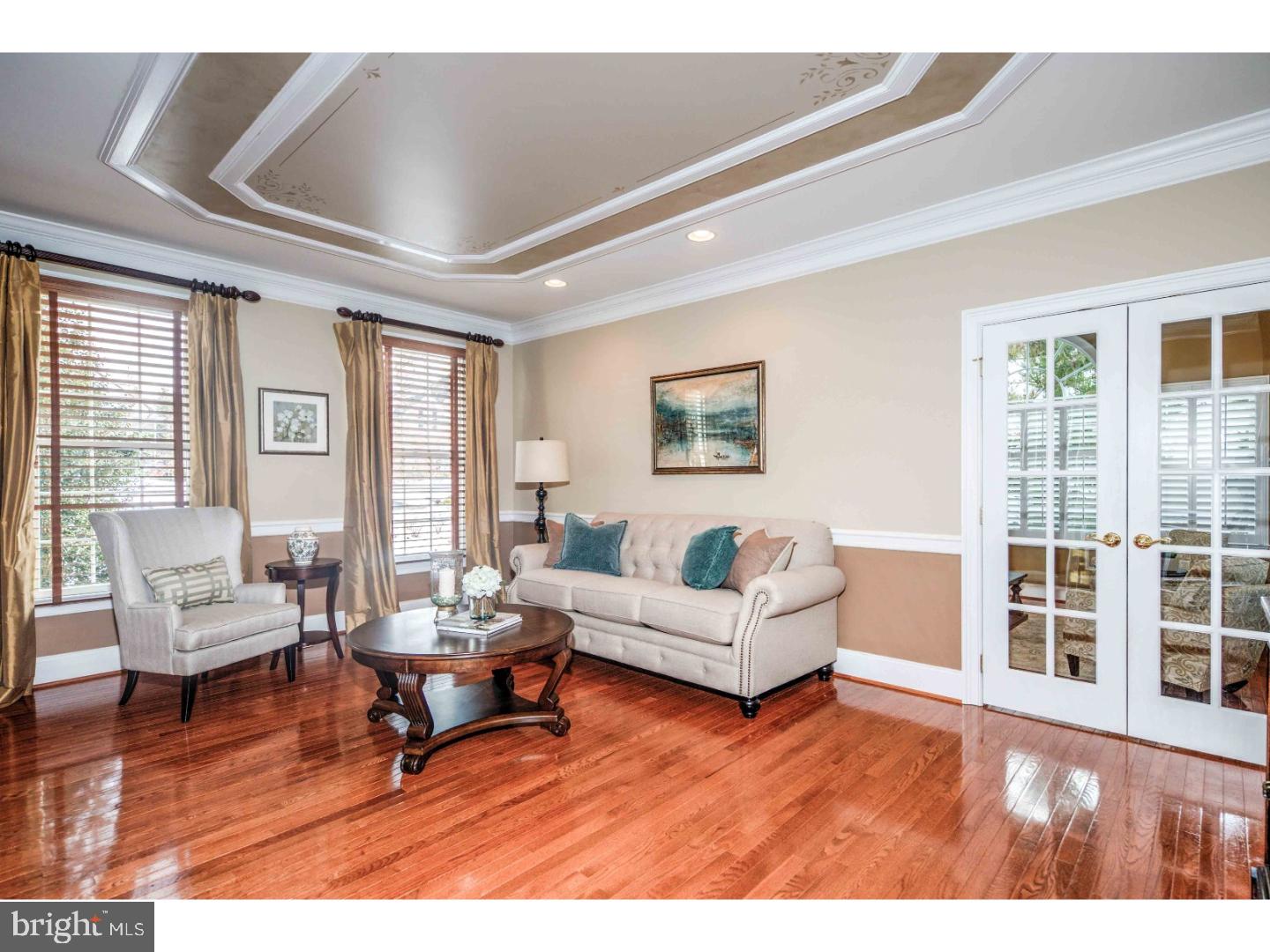 12 Poplar Road Chadds Ford, PA 19317 - Photo 4 of 25 Living Room