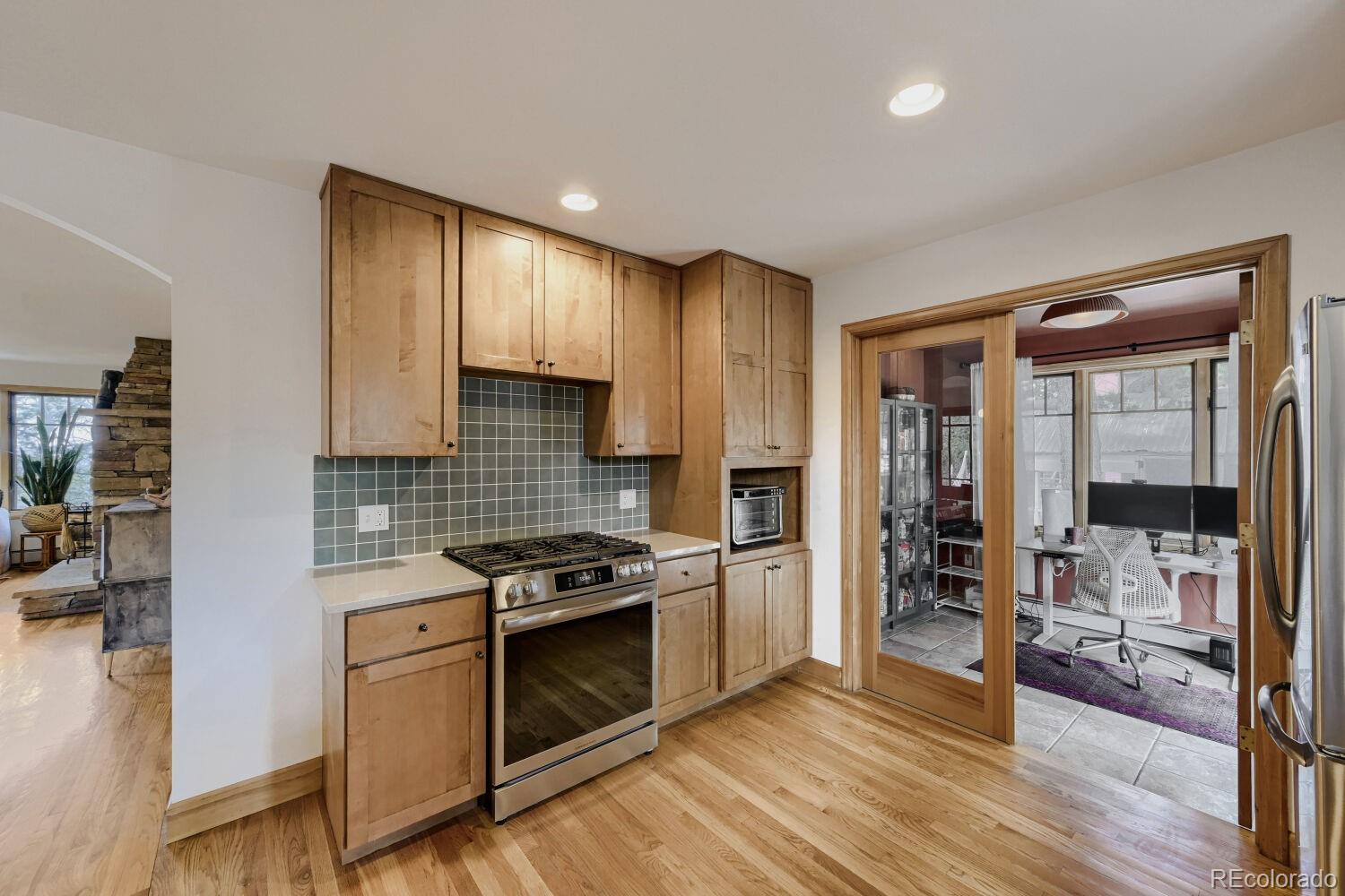 126 Signal Rock Road Golden, CO 80403 - Photo 10 of 49