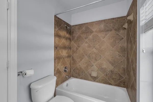 $4,800 | 13811 Sugar Dock Court, Houston, TX 77044