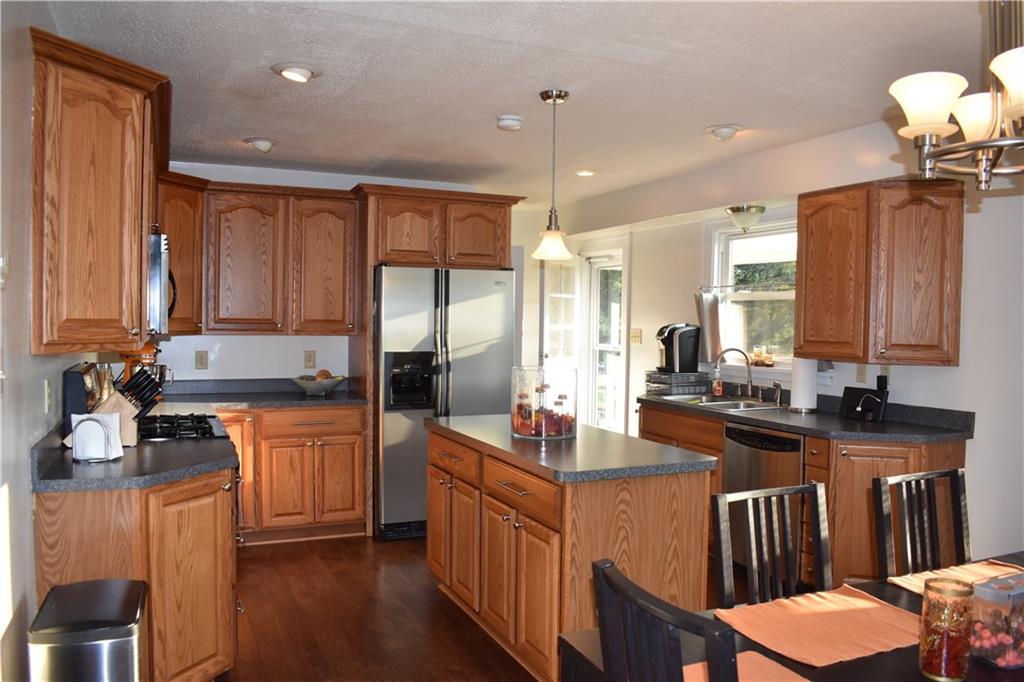 501 Franklin Farms Road Washington, PA 15301 - Photo 2 of 25 Gallery Image 2
