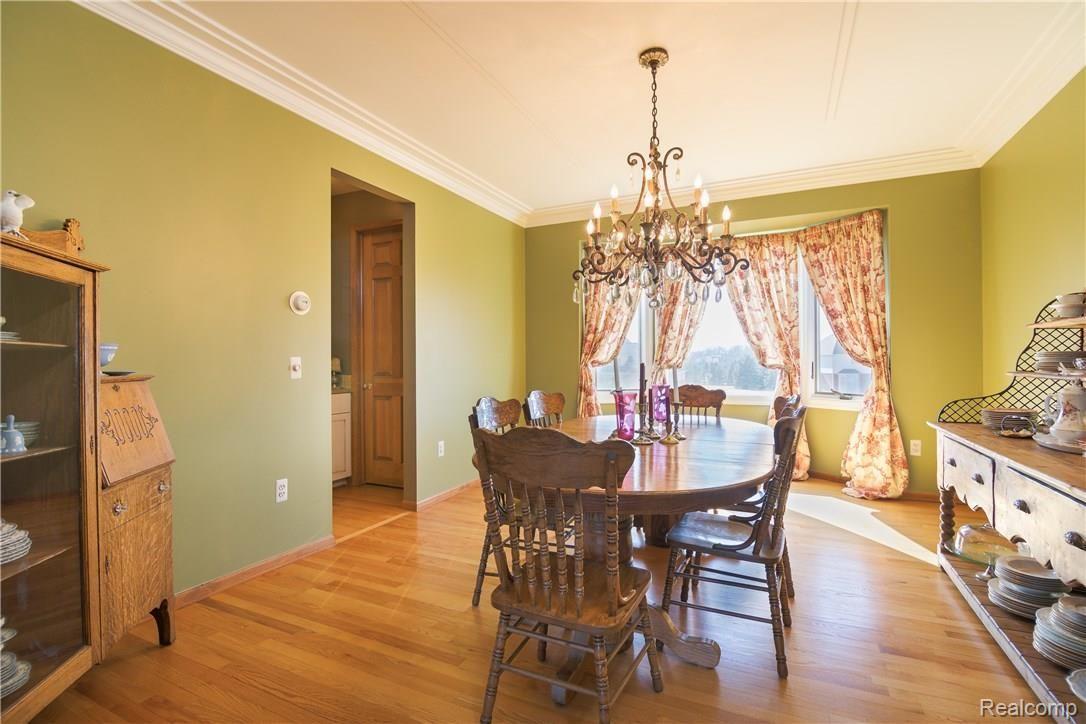 4186 Oak Tree Circle Rochester, MI 48306 - Photo 23 of 54 782A5425-48-Edit.jpg