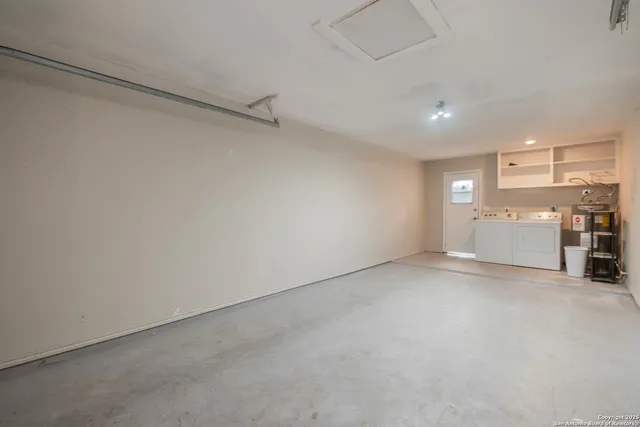 $369,000 | 306 Dietert Lane, Unit 103 & 104, Canyon Lake, TX 78133