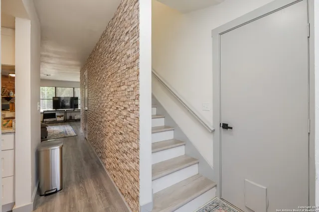 $369,000 | 306 Dietert Lane, Unit 103 & 104, Canyon Lake, TX 78133