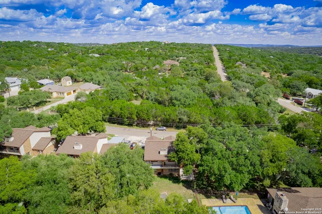 $369,000 | 306 Dietert Lane, Unit 103 & 104, Canyon Lake, TX 78133