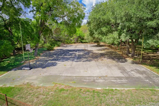 $369,000 | 306 Dietert Lane, Unit 103 & 104, Canyon Lake, TX 78133