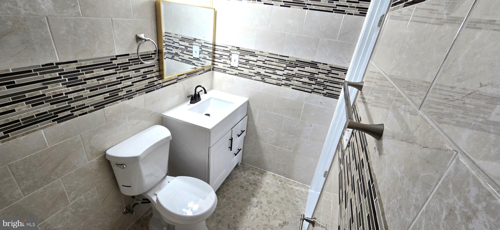 5528 Bucknell Road Baltimore, MD 21206 - Photo 38 of 60 Bathroom 2