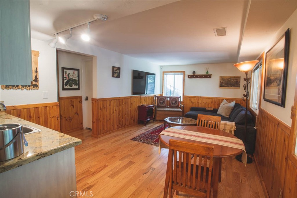 349 Castle Gate Road Lake Arrowhead, CA 92352 - Photo 43 of 73