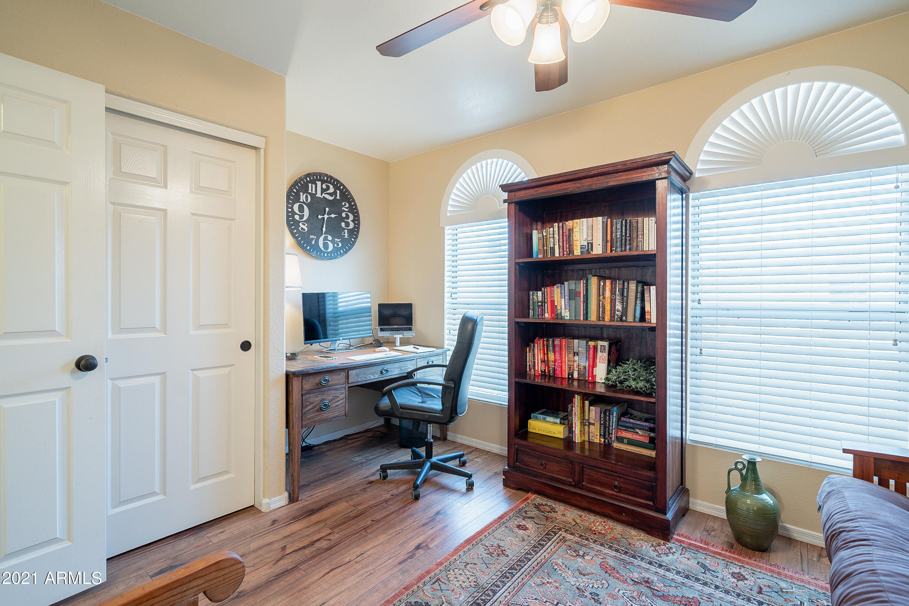 1802 East Peach Tree Drive Chandler, AZ 85249 - Photo 22 of 30 a workspace with lounge chair and a window