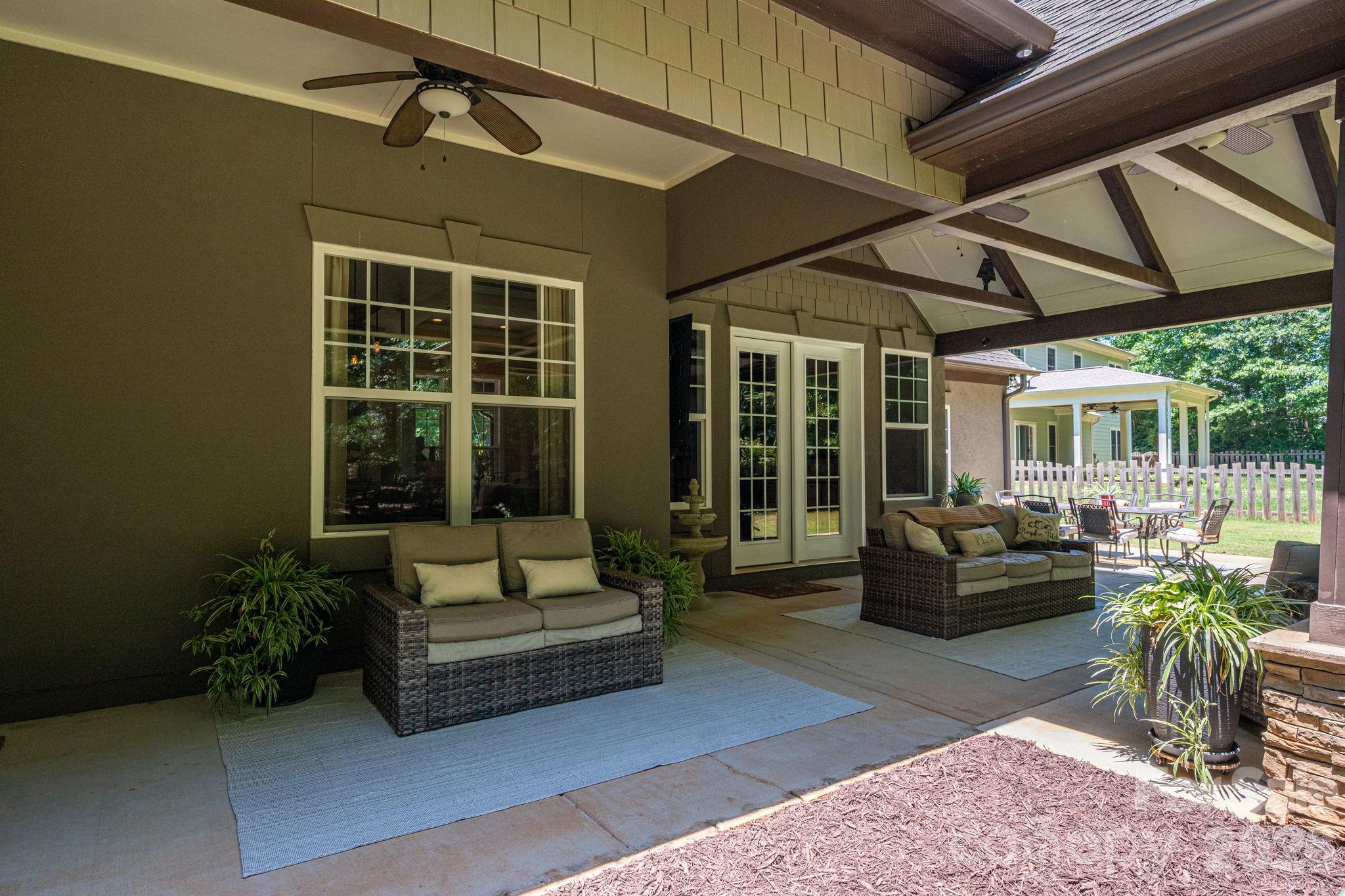 489 Evergreen Road Lake Wylie, SC 29710 - Photo 34 of 47