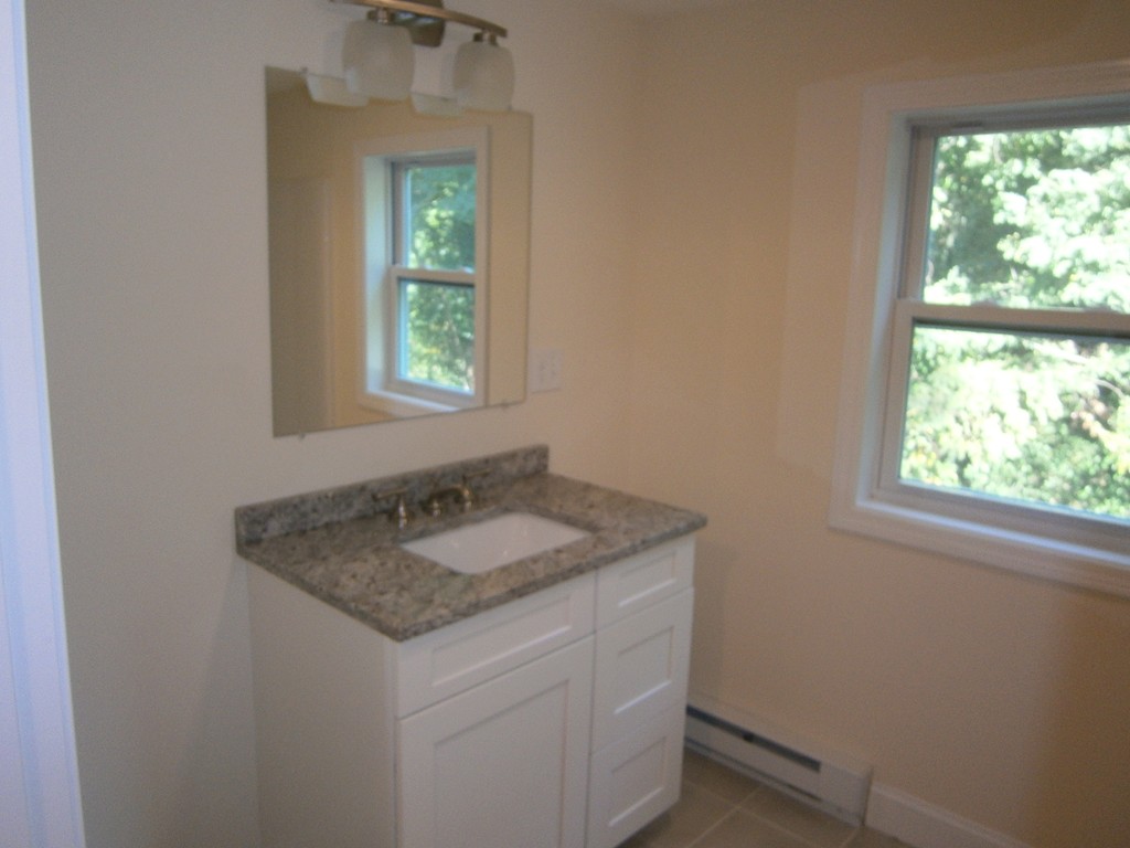 19 Sandra Road Walpole, MA 02032 - Photo 17 of 20 Gallery Image 17