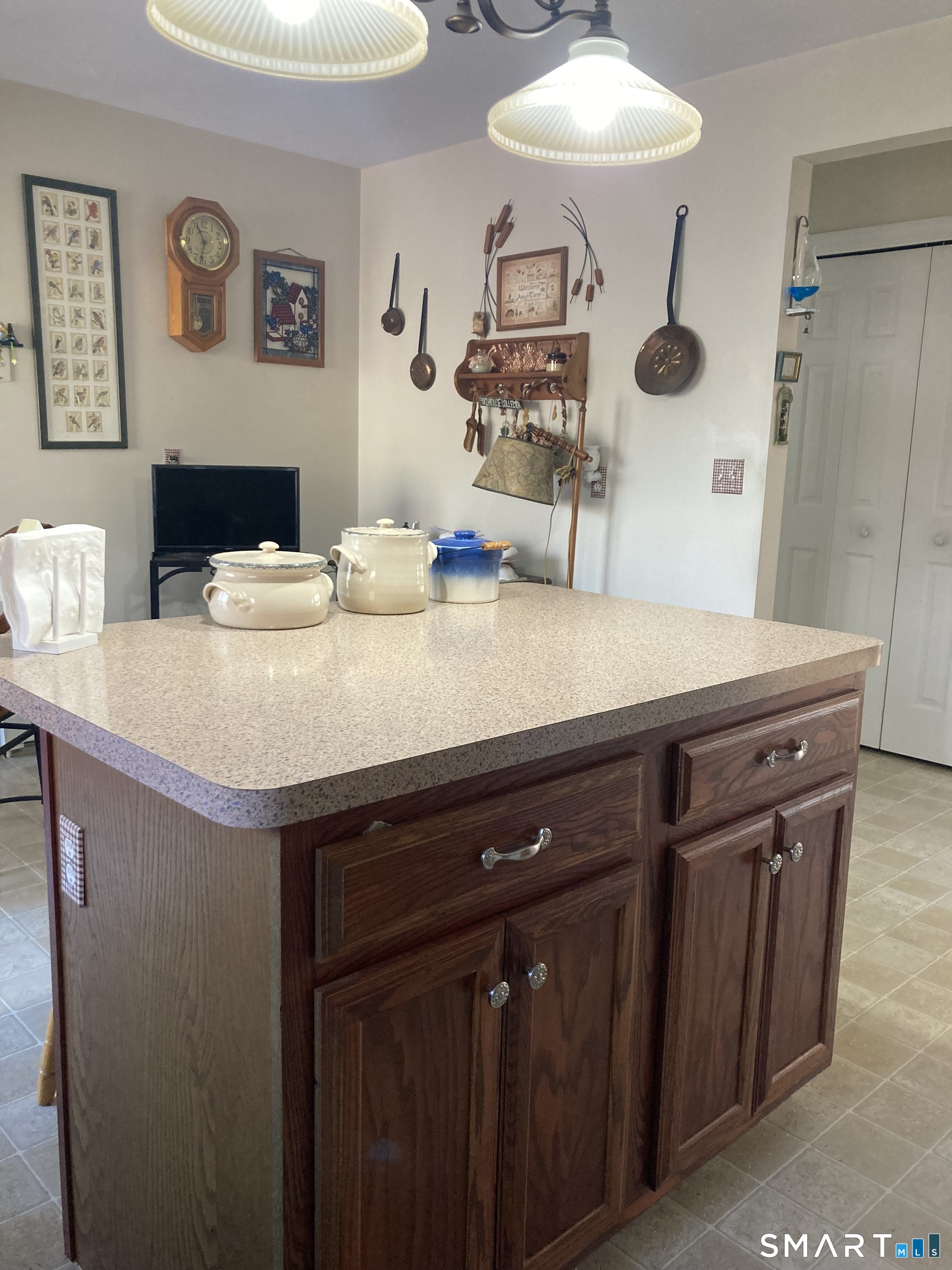 1741 Highway 197 Woodstock, CT 06281 - Photo 13 of 40