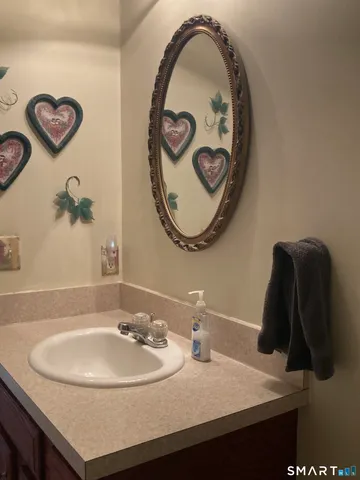 $399,900 | 1741 Highway 197, Woodstock, CT 06281