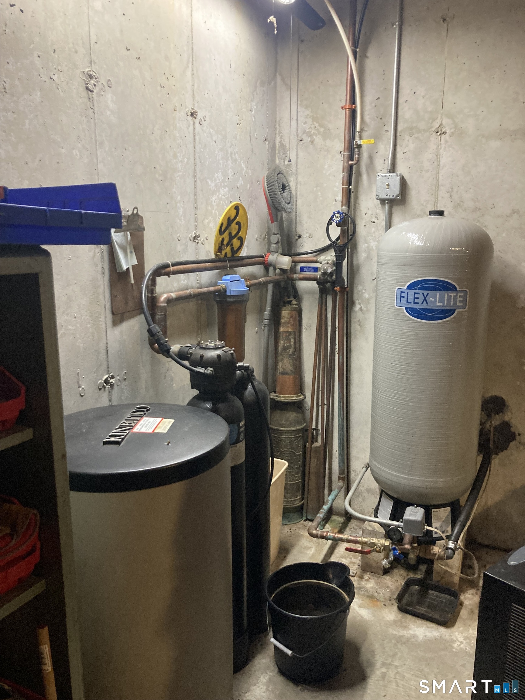 1741 Highway 197 Woodstock, CT 06281 - Photo 38 of 40 water treatment filter