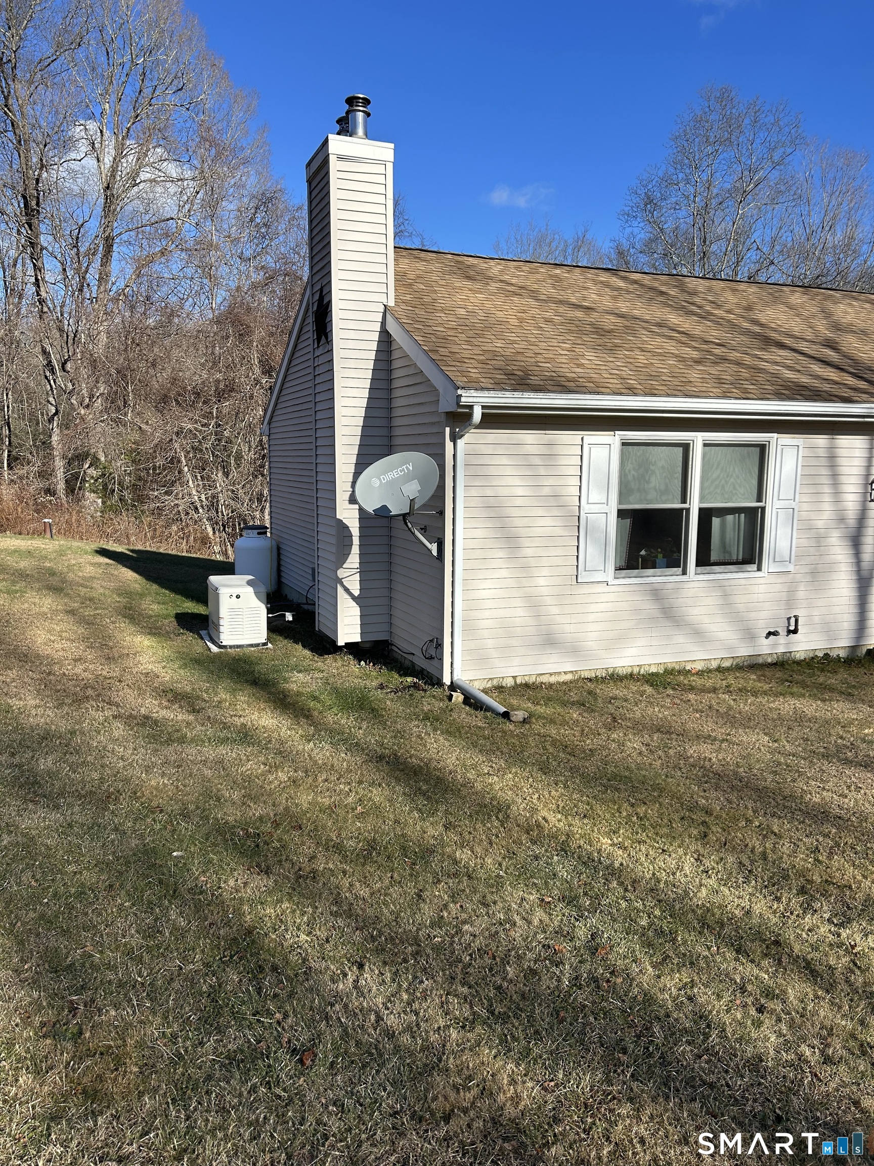 1741 Highway 197 Woodstock, CT 06281 - Photo 5 of 40